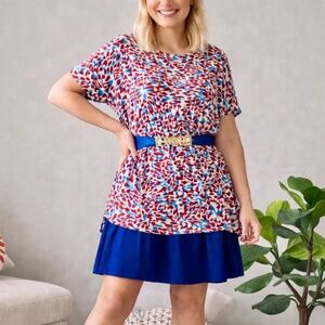 Modern Casual L Flowing Tunic Top Geometric Red Blue Pattern